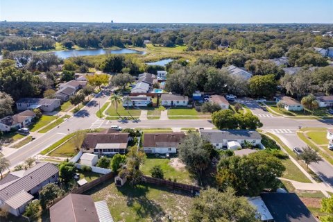 Villa ou maison à vendre à Casselberry, Floride: 3 chambres, 94.02 m2 № 2421623 - photo 29