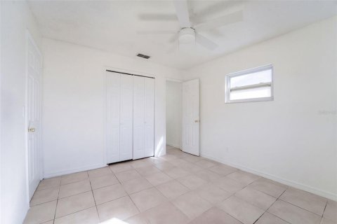 Villa ou maison à vendre à Casselberry, Floride: 3 chambres, 94.02 m2 № 2421623 - photo 20