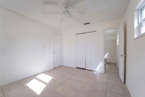Villa ou maison à vendre à Casselberry, Floride: 3 chambres, 94.02 m2 № 2421623 - photo 19