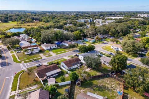 Villa ou maison à vendre à Casselberry, Floride: 3 chambres, 94.02 m2 № 2421623 - photo 26
