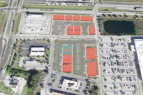 Commercial property in Kissimmee, Florida № 2217951