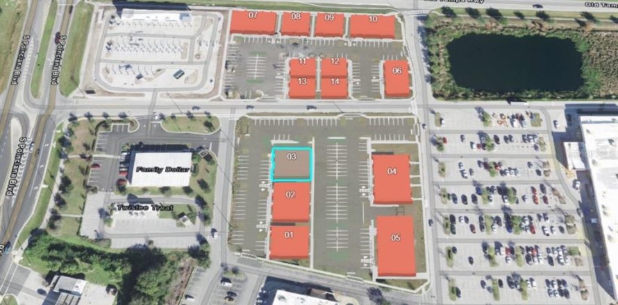 Propiedad comercial en Kissimmee, Florida № 2217951