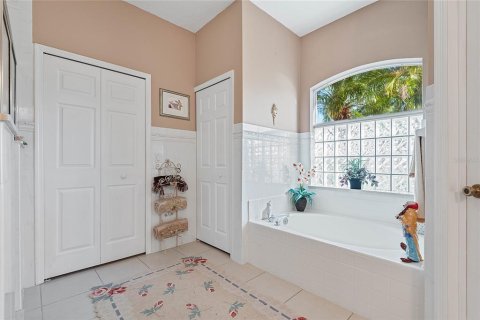 House in Palm Coast, Florida 3 bedrooms, 219.62 sq.m. № 1622176 - photo 21