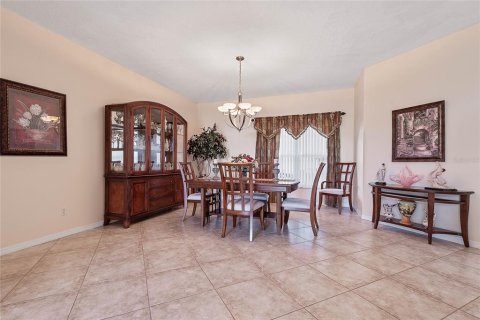 House in Palm Coast, Florida 3 bedrooms, 219.62 sq.m. № 1622176 - photo 4