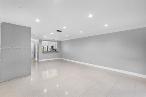 Adosado en venta en Boca Raton, Florida, 2 dormitorios, 114.46 m2 № 2407275 - foto 10