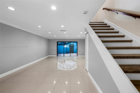 Adosado en venta en Boca Raton, Florida, 2 dormitorios, 114.46 m2 № 2407275 - foto 3