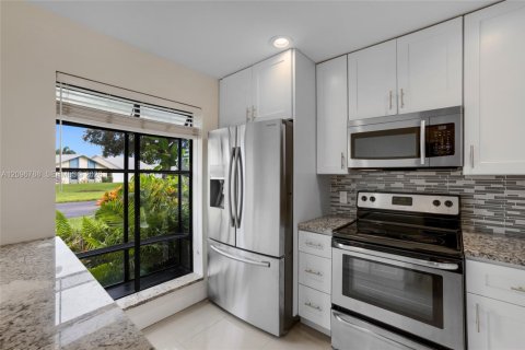 Adosado en venta en Boca Raton, Florida, 2 dormitorios, 114.46 m2 № 2407275 - foto 12