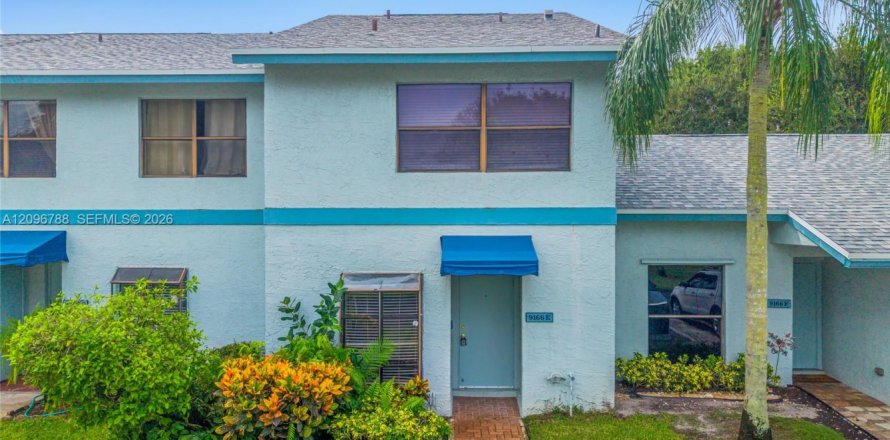 Adosado en Boca Raton, Florida 2 dormitorios, 114.46 m2 № 2407275