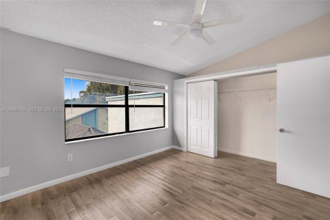 Adosado en venta en Boca Raton, Florida, 2 dormitorios, 114.46 m2 № 2407275 - foto 25