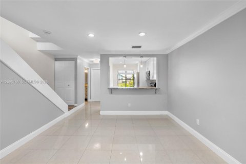 Adosado en venta en Boca Raton, Florida, 2 dormitorios, 114.46 m2 № 2407275 - foto 19