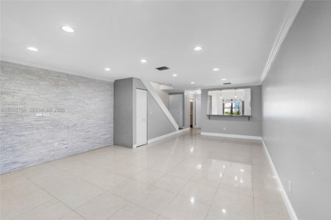 Adosado en venta en Boca Raton, Florida, 2 dormitorios, 114.46 m2 № 2407275 - foto 17