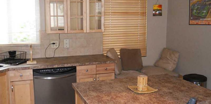 Condo à Pompano Beach, Floride, 2 chambres № 2146258