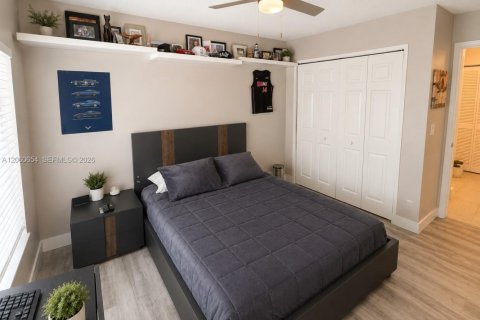 Villa ou maison à louer à Miramar, Floride: 4 chambres, 137.22 m2 № 2282241 - photo 26