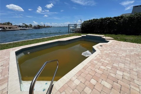 Casa en venta en Saint Pete Beach, Florida, 3 dormitorios, 174.38 m2 № 1849797 - foto 3