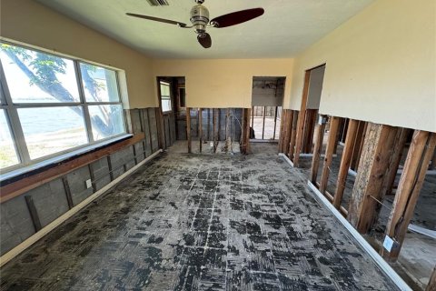 House in Saint Pete Beach, Florida 3 bedrooms, 174.38 sq.m. № 1849797 - photo 17