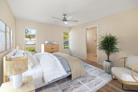 House in Sarasota, Florida 4 bedrooms, 172.33 sq.m. № 2118965 - photo 6
