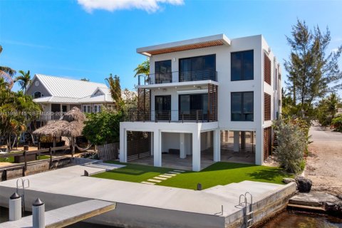 Купить виллу или дом в Ки-Ларго, Флорида 4 спальни, 308.9м2, № 2057790 - фото 10