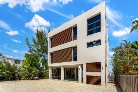 Купить виллу или дом в Ки-Ларго, Флорида 4 спальни, 308.9м2, № 2057790 - фото 20