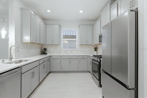 Casa en venta en Bradenton, Florida, 2 dormitorios, 155.89 m2 № 2128048 - foto 14