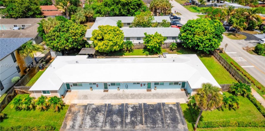 Propiedad comercial en Oakland Park, Florida № 2085002