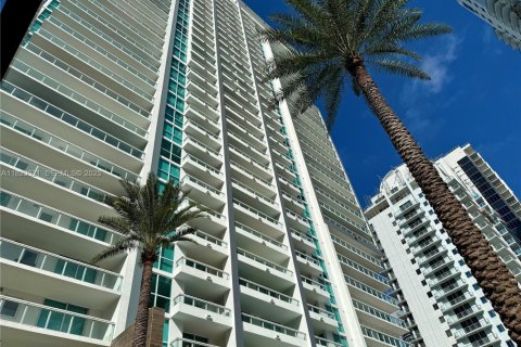 Copropriété à louer à Miami, Floride: 2 chambres, 104.89 m2 № 1937586 - photo 21