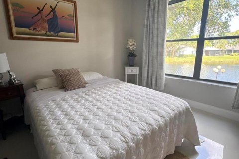 Condo in Lauderhill, Florida, 3 bedrooms № 2245703 - photo 18