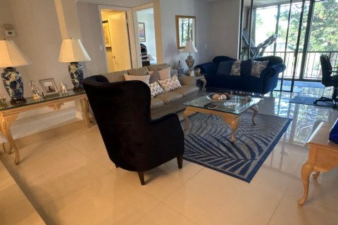 Condo in Lauderhill, Florida, 3 bedrooms  № 2245703