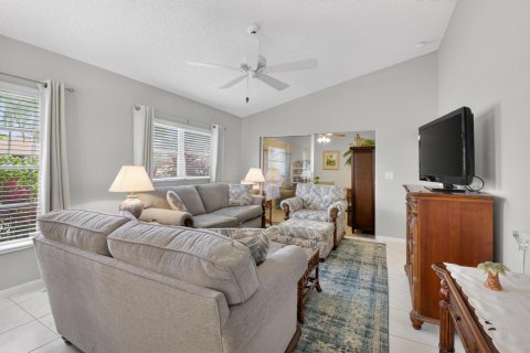 Copropriété à vendre à Boca Raton, Floride: 2 chambres, 102.19 m2 № 2175783 - photo 9