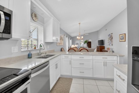 Copropriété à vendre à Boca Raton, Floride: 2 chambres, 102.19 m2 № 2175783 - photo 17