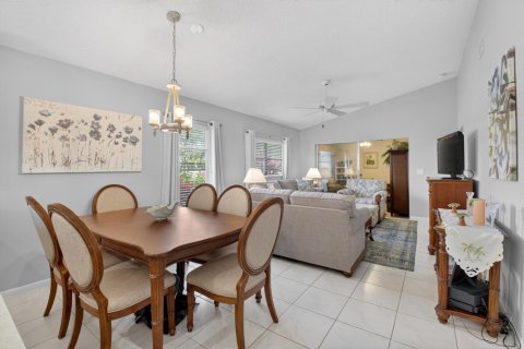 Copropriété à vendre à Boca Raton, Floride: 2 chambres, 102.19 m2 № 2175783 - photo 8