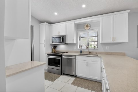 Copropriété à vendre à Boca Raton, Floride: 2 chambres, 102.19 m2 № 2175783 - photo 16
