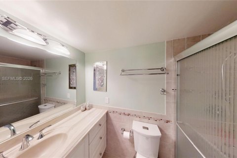 Condominio en venta en Hallandale Beach, Florida, 2 dormitorios, 106.84 m2 № 2031420 - foto 19