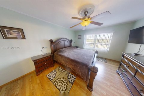 Condominio en venta en Hallandale Beach, Florida, 2 dormitorios, 106.84 m2 № 2031420 - foto 13