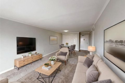 Condo in Daytona Beach, Florida, 1 bedroom № 2114631 - photo 5