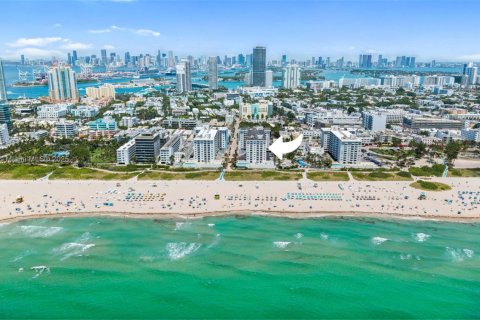 Condominio en alquiler en Miami Beach, Florida, 1 dormitorio, 60.85 m2 № 1937238 - foto 12