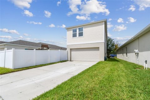 House in Riverview, Florida 4 bedrooms, 172.8 sq.m. № 1899535 - photo 23
