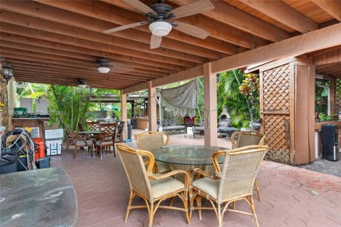 Casa en venta en Miami, Florida, 3 dormitorios, 168.34 m2 № 2057598 - foto 19