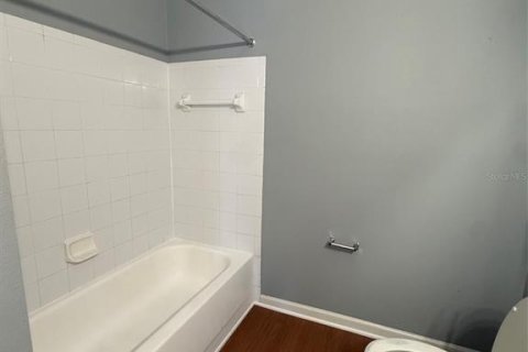 Condo in Orlando, Florida, 3 bedrooms  № 2393819 - photo 14