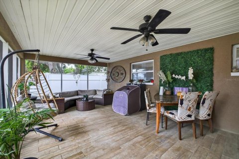 Casa en venta en Saint Petersburg, Florida, 3 dormitorios, 234.11 m2 № 1898595 - foto 22