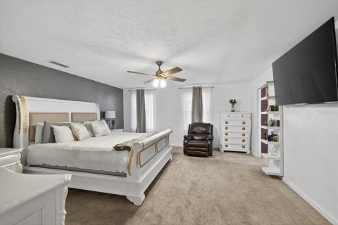 Casa en venta en Saint Petersburg, Florida, 3 dormitorios, 234.11 m2 № 1898595 - foto 14