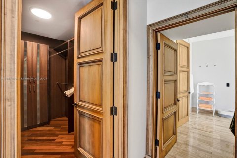 Condominio en alquiler en Sunny Isles Beach, Florida, 3 dormitorios, 257.15 m2 № 1998212 - foto 6