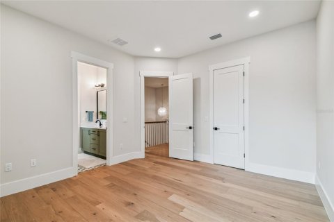 Villa ou maison à vendre à Tampa, Floride: 5 chambres, 374.4 m2 № 1910629 - photo 22