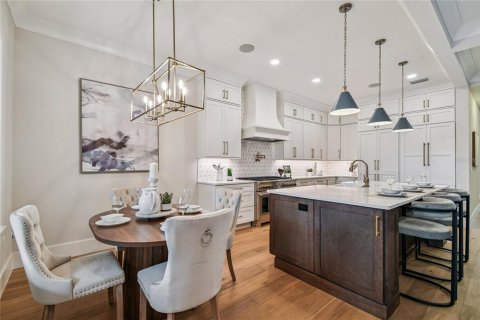 Villa ou maison à vendre à Tampa, Floride: 5 chambres, 374.4 m2 № 1910629 - photo 9