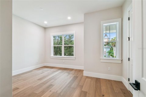 Villa ou maison à vendre à Tampa, Floride: 5 chambres, 374.4 m2 № 1910629 - photo 19