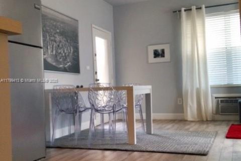Copropriété à louer à Miami Beach, Floride: 1 chambre, 60.39 m2 № 1861591 - photo 7