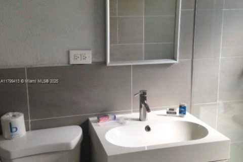 Copropriété à louer à Miami Beach, Floride: 1 chambre, 60.39 m2 № 1861591 - photo 16