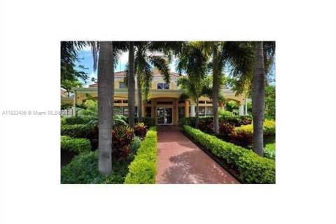 Copropriété à louer à Oakland Park, Floride: 1 chambre, 77.48 m2 № 1811420 - photo 4