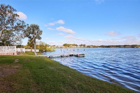 Condo in Tampa, Florida, 2 bedrooms  № 1558875 - photo 5