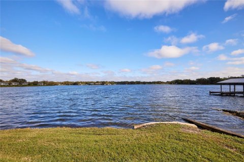 Condo in Tampa, Florida, 2 bedrooms  № 1558875 - photo 4