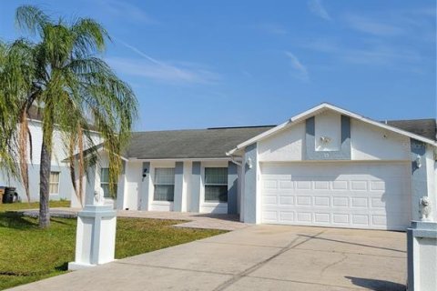 Casa en venta en Kissimmee, Florida, 3 dormitorios, 177.63 m2 № 1629923 - foto 1